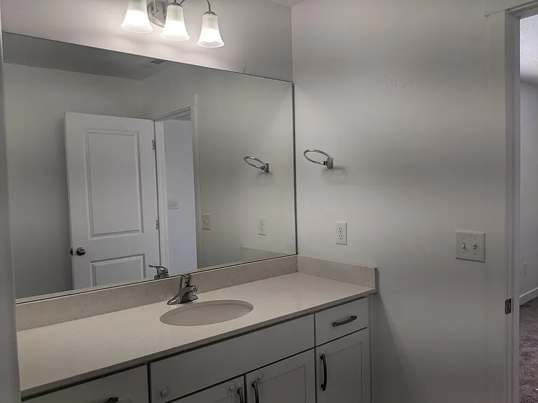 504 S Pegasus Way — Photo 31