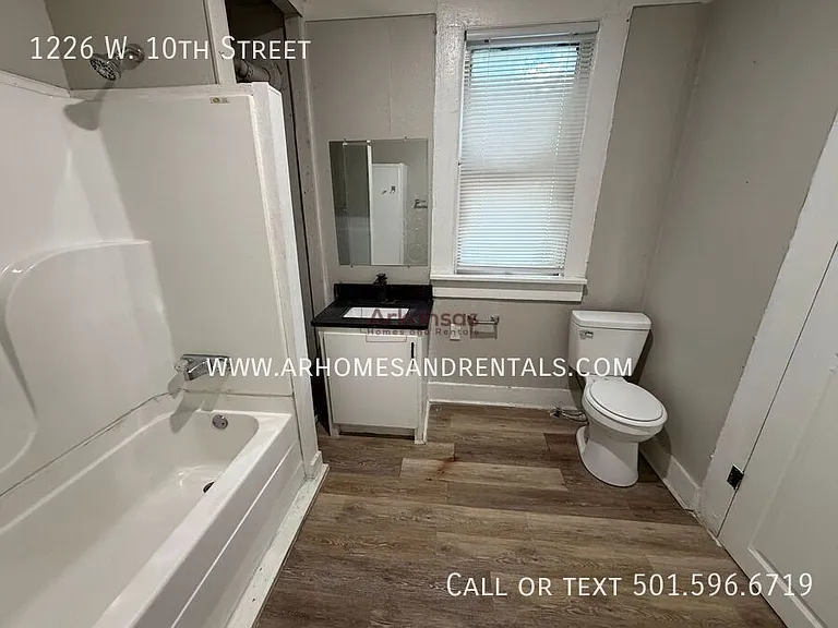 1226 W 10th St — Photo 7