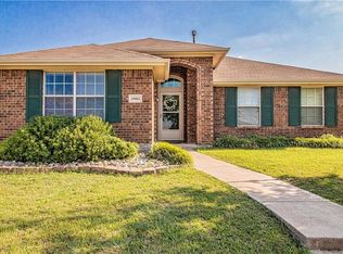 9865 Autumn Sage Dr, Fort Worth, TX 76108
