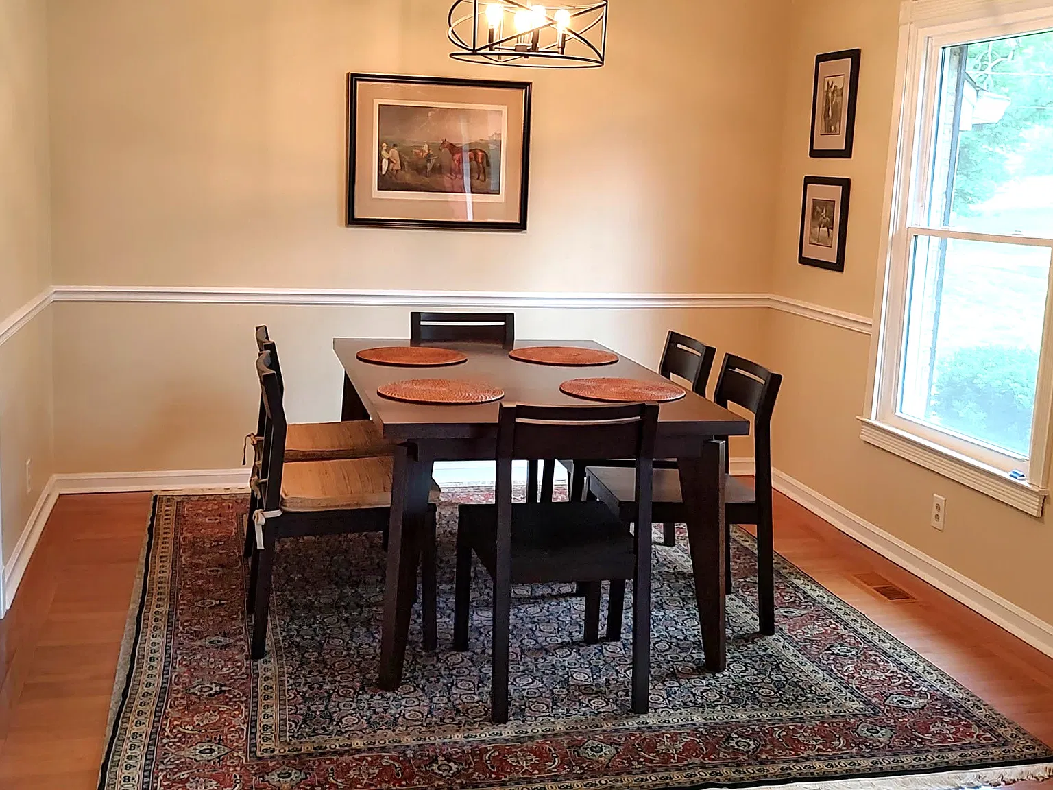 3 bed, 1593 sqft, $3,195 — Photo 4