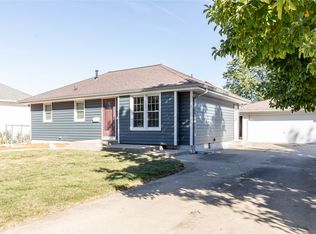 605 SE Trilein Dr, Ankeny, IA 50021