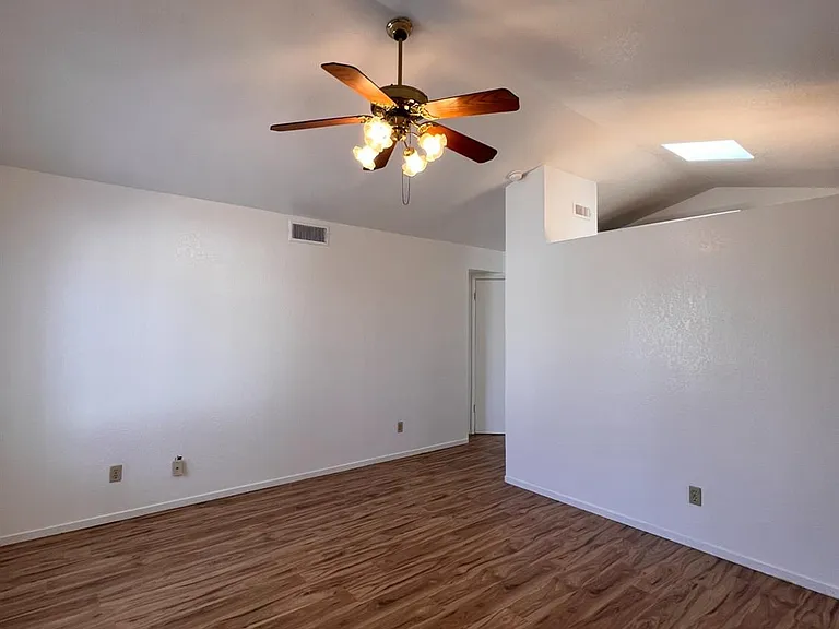 479 E Alluvial Ave #103 — Photo 16