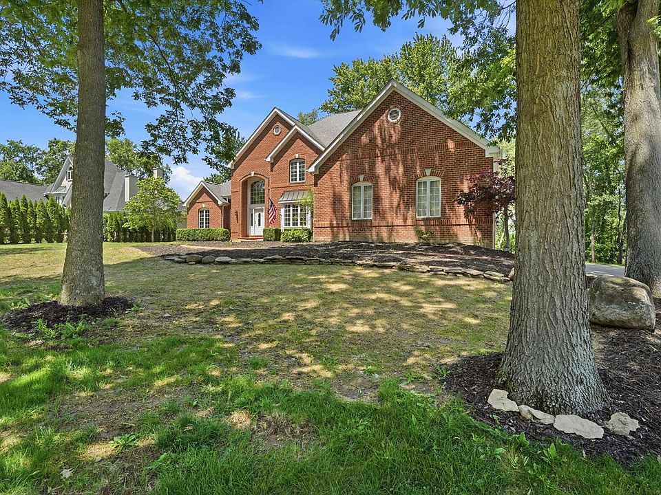 1st image of 185 Bent Tree Rd