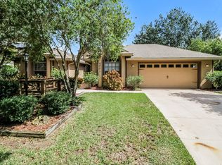 4661 Marsh Harbor Dr, Tavares, FL 32778