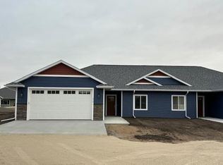 678 Voyager Dr, Alexandria, MN 56308