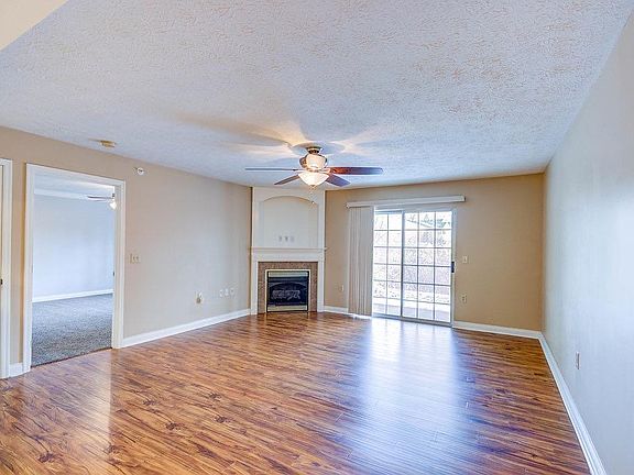 2nd image of 3131 Preserve Ln APT 1B