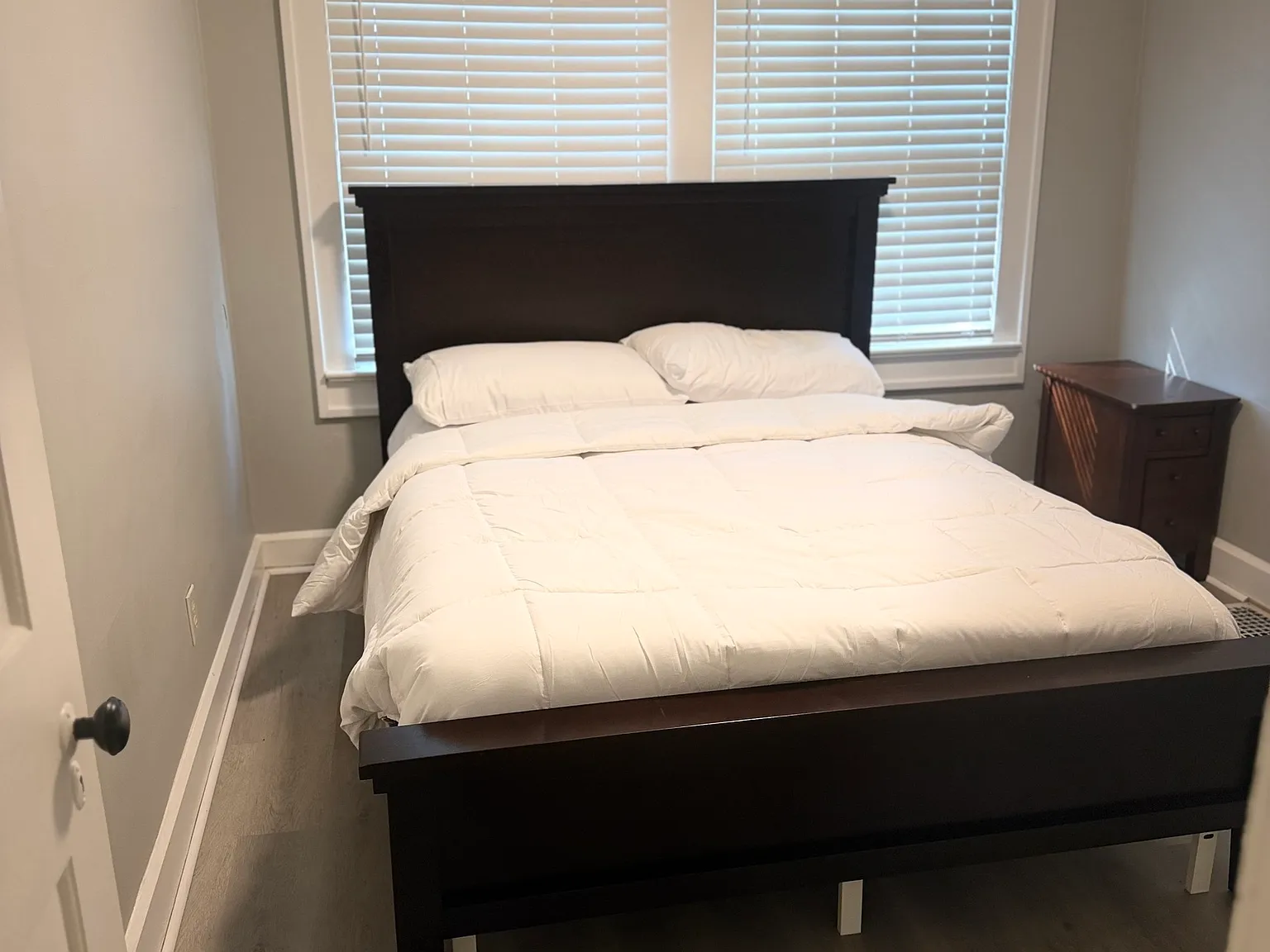 3 bed, 1.0 bath, 748 sqft, $3,500 — Photo 3