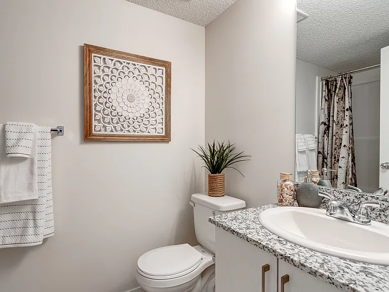 73 Skyview Point Cres NE — Photo 129