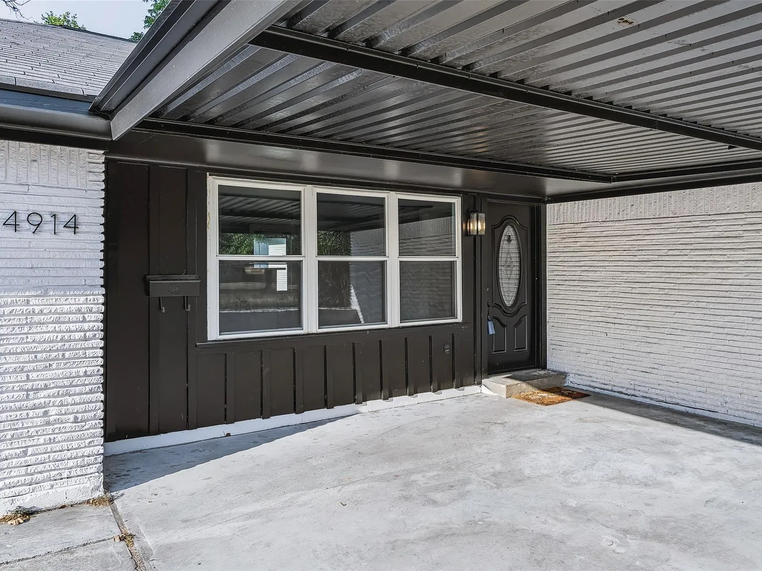 3 bed, 1608 sqft, $2,300 — Photo 4