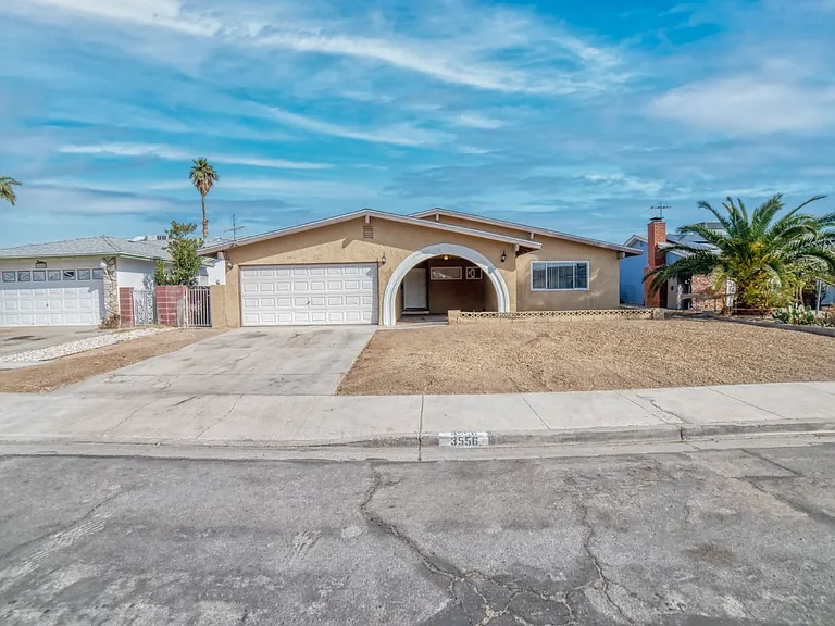 3556 Ruth Dr — Photo 2