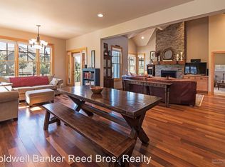 451 W Hope Ave, Sisters, OR 97759