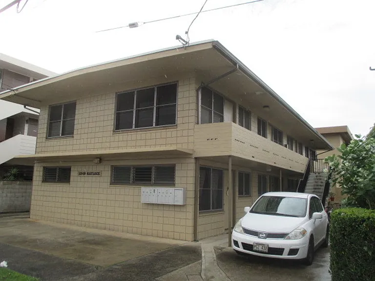 1249 Matlock Ave #H — Photo 1