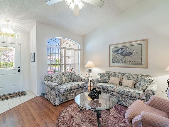 3rd image of 11524 Baronwood Ct