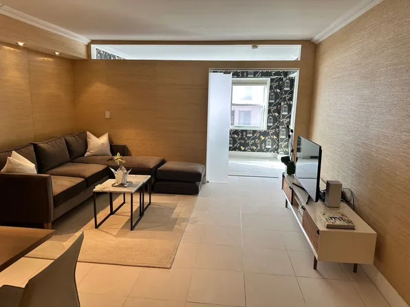 27 East 65th Street image 1 of 23