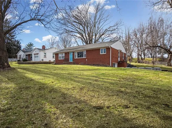 1920 N 29th St, Saint Joseph, MO 64506