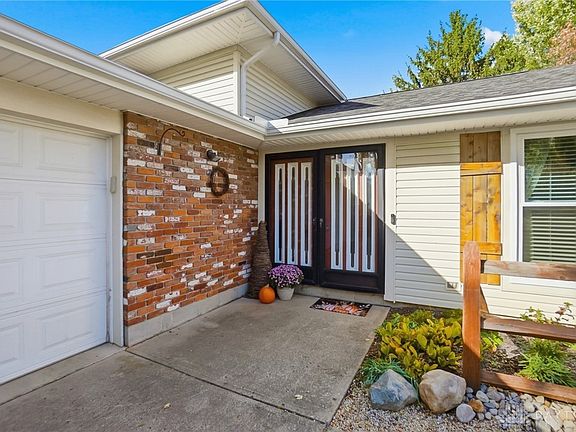 5th image of 1525 Brookfield Ln