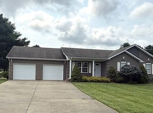 92 Harman Dr, Hodgenville, KY 42748