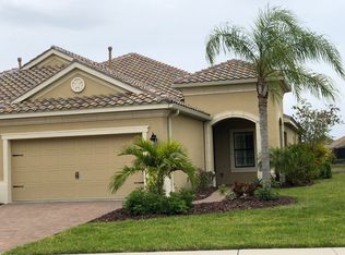 10731 Trophy Dr, Englewood, FL 34223