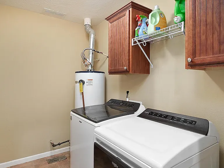 835 E Country Ridge St — Photo 28