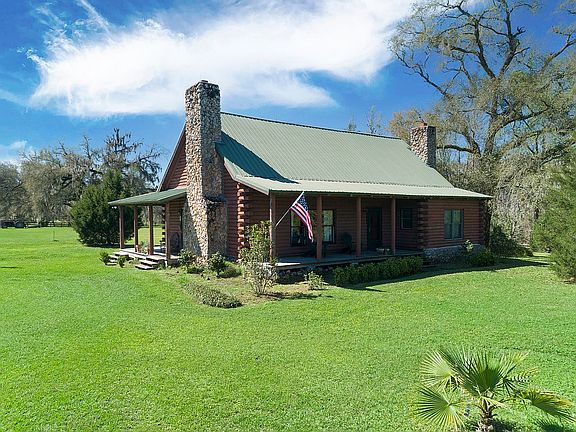 11258 NW 104thPL 3 BR 2.5 BA