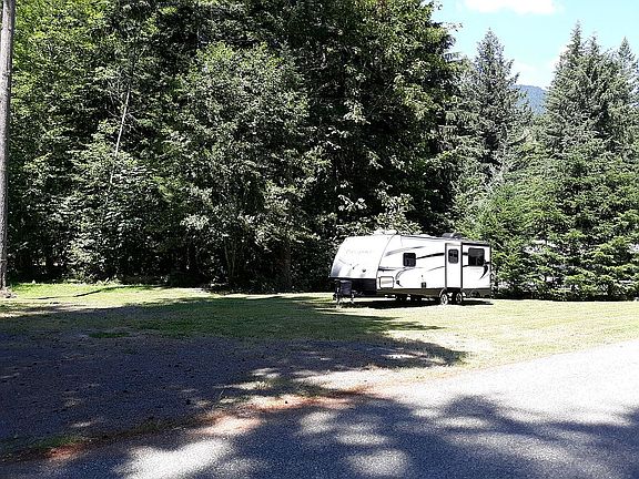 2nd image of 110 Mary Ln
