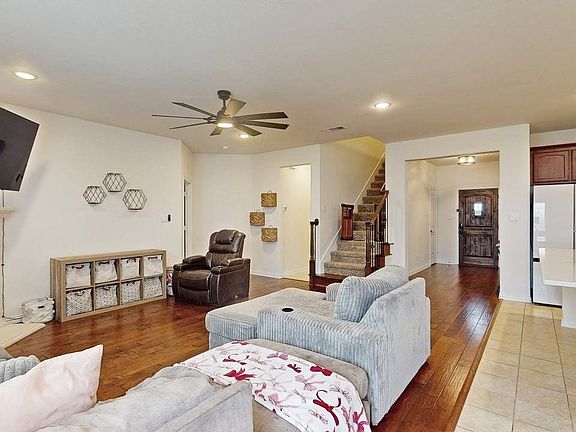 5th image of 4601 Oriole Dr