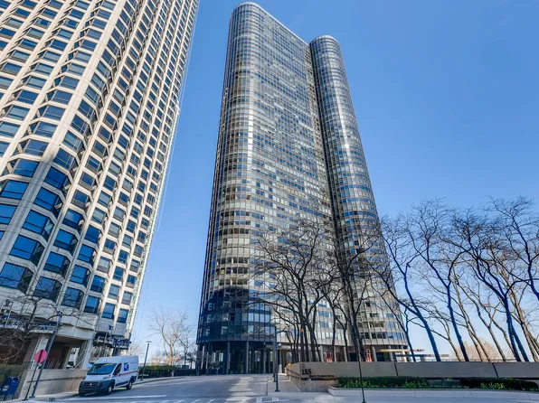 155 N Harbor Dr APT 308, Chicago, IL 60601