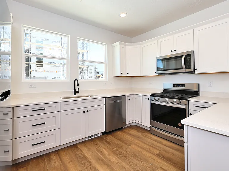 1299 N 3960 W — Photo 1