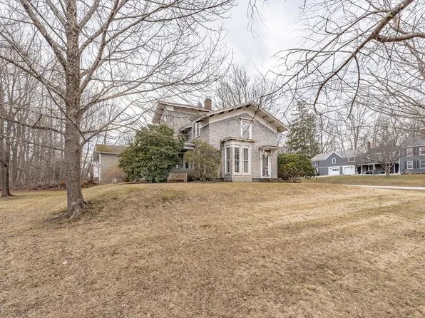 75 Union St, Barre, MA 01005