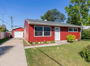 1239 Browne Ln, South Bend, IN 46615