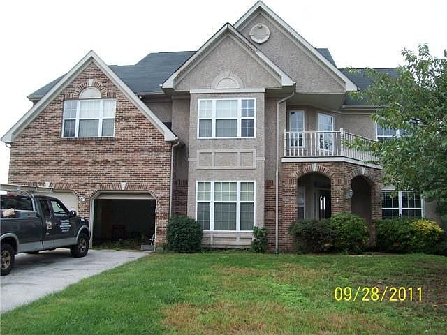 2nd image of 18 Montague Rd