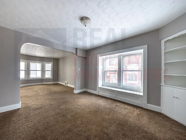 8107 Goodman Ave — Photo 6