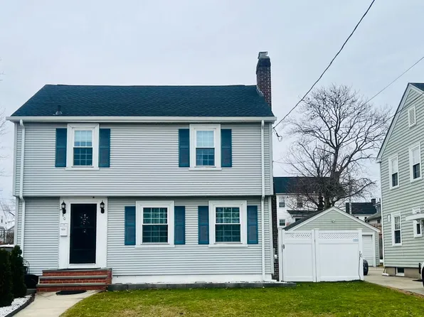 80 Mauran St, Cranston, RI 02910