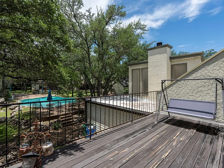 13 Casa Verde — Photo 36
