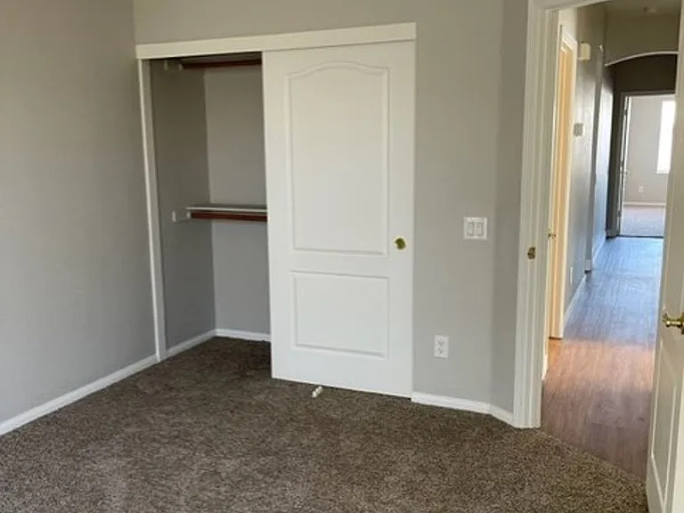 4334 Yorkwood Dr — Photo 10