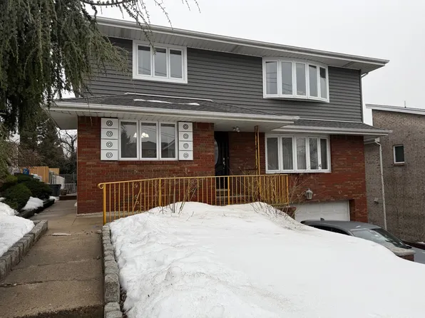 338 E Brinkerhoff Ave, Palisades Park, NJ 07650