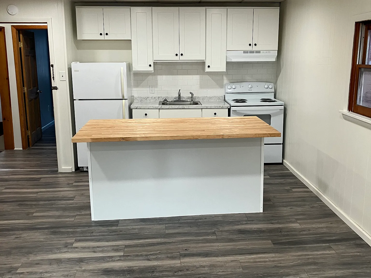 1 bed, 500 sqft, $900 — Photo 2
