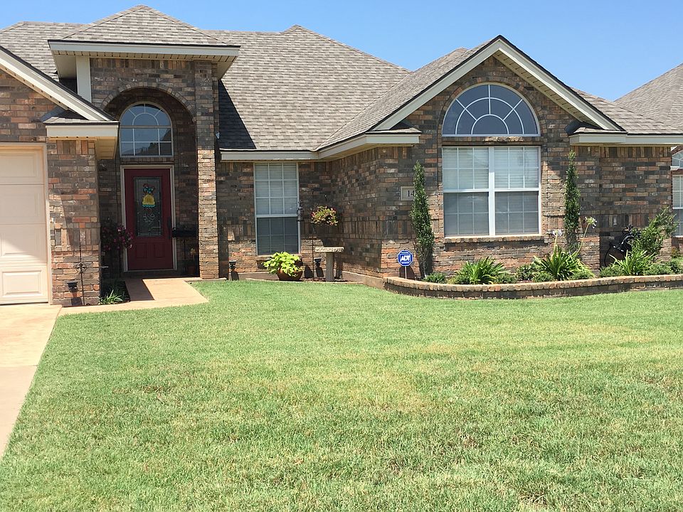 1st image of 14 Harley Ct