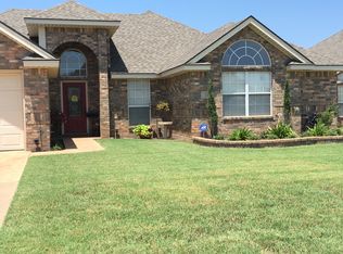 14 Harley Ct, Iowa Park, TX 76367