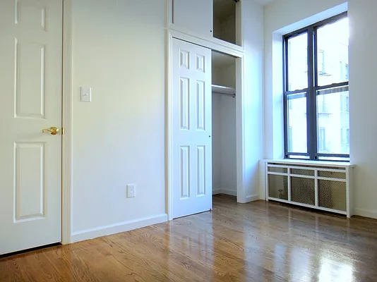 Rented by Balass Ralph, LREB | media 26