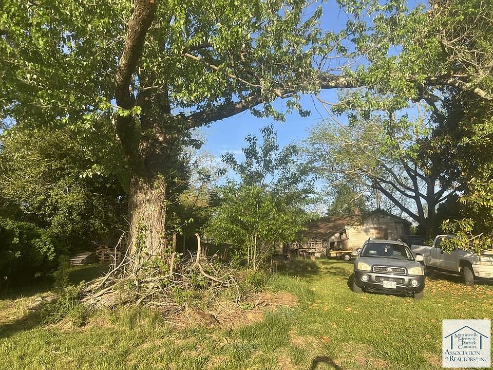 2nd image of 90 Old Preston Rd