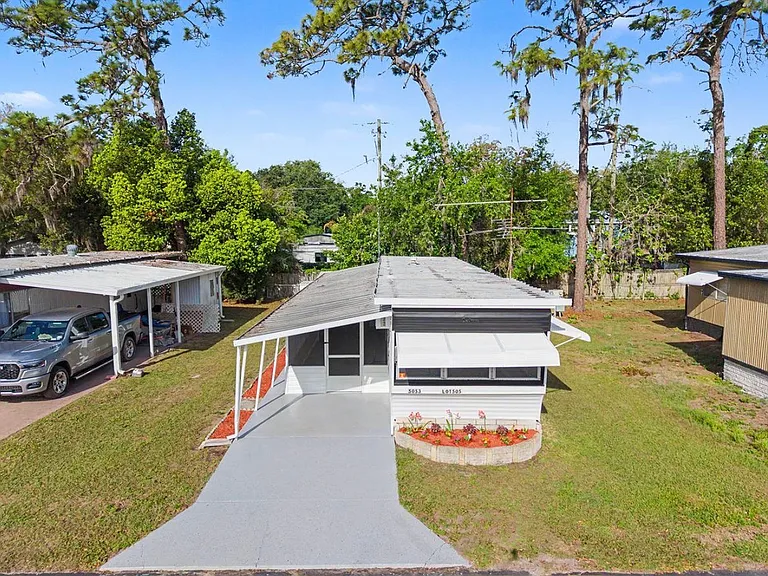 5053 Dunedin St — Photo 3