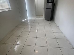 10270 SW 48th St #1, Miami, FL 33165