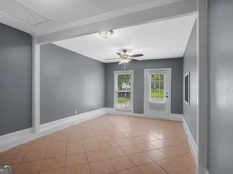 217 Wynnmeade Pkwy — Photo 11