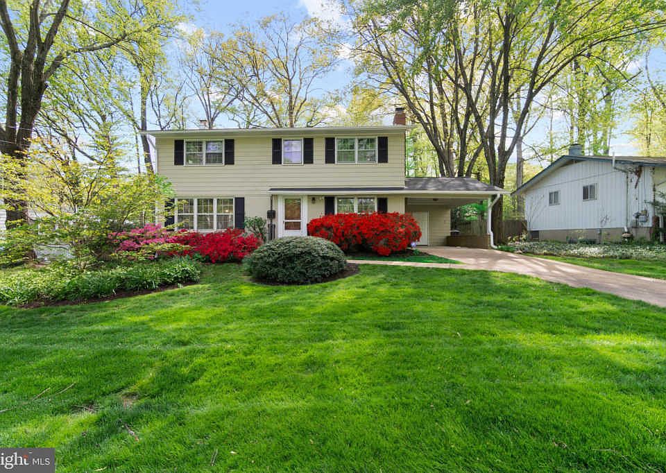 1st image of 2618 Bowling Green Dr