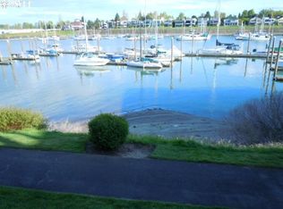 172 N Hayden Bay Dr, Portland, OR