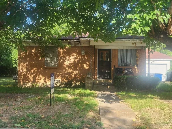 3827 Vineyard Dr, Dallas, TX 75212