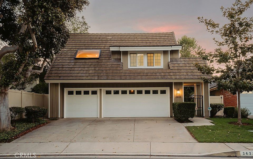1st image of 3433 Wimbledon Way