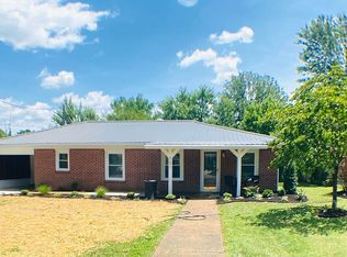 131 E High St, Cookeville, TN 38506