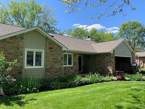 4th image of 50 Waterford Ct